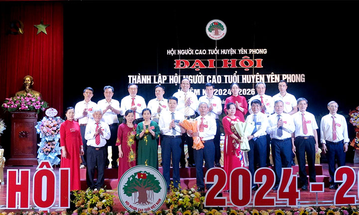 Hơn 15.000 hội viên Hội Người cao tuổi huyện Yên Phong làm kinh tế giỏi