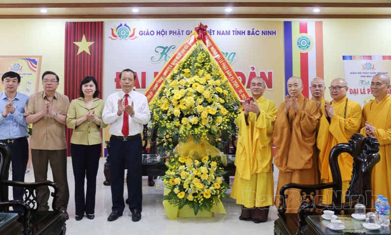 Lãnh đạo tỉnh chúc mừng Đại lễ Phật đản năm 2024