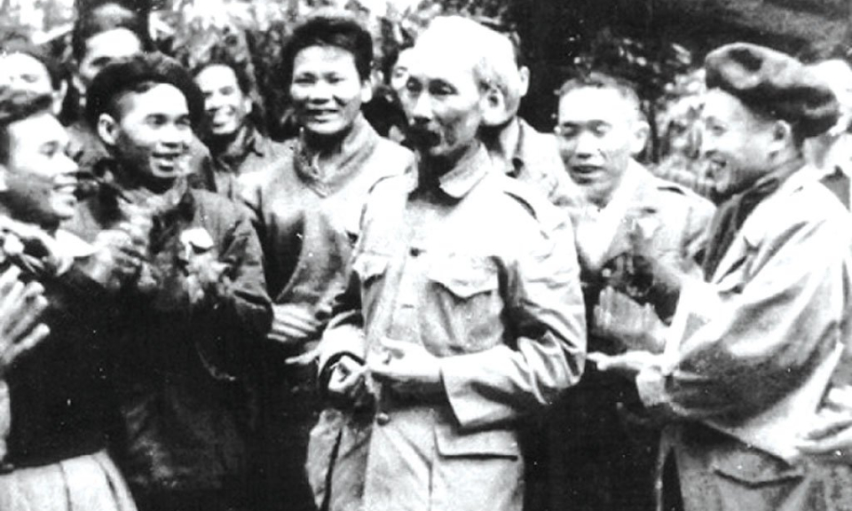 Đoàn kết, xây dựng Đảng trong sạch, vững mạnh theo tư tưởng Hồ Chí Minh