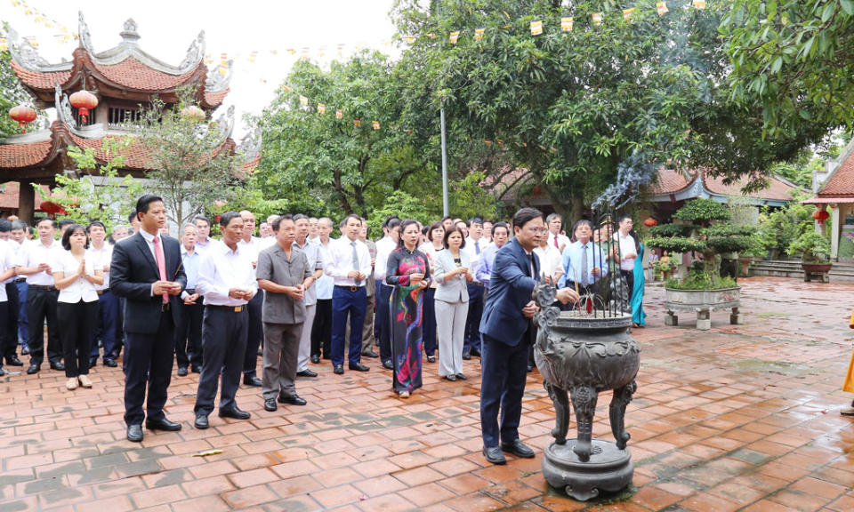 Khánh thành Bia ghi dấu địa điểm thành lập Đảng bộ Đông Dương Cộng sản Đảng Bắc Ninh - Bắc Giang