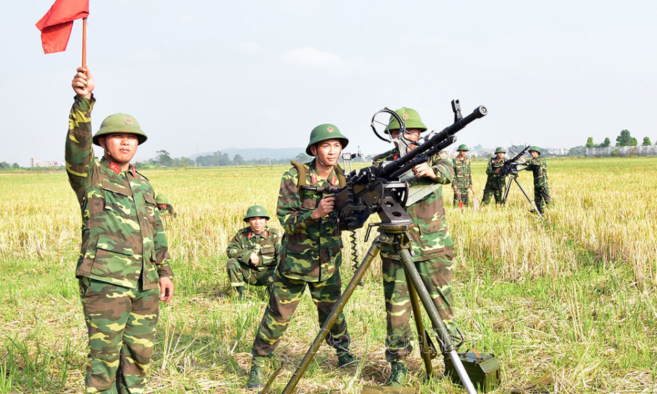 Lực lượng vũ trang  “Anh dũng, kiên cường, bất khuất”