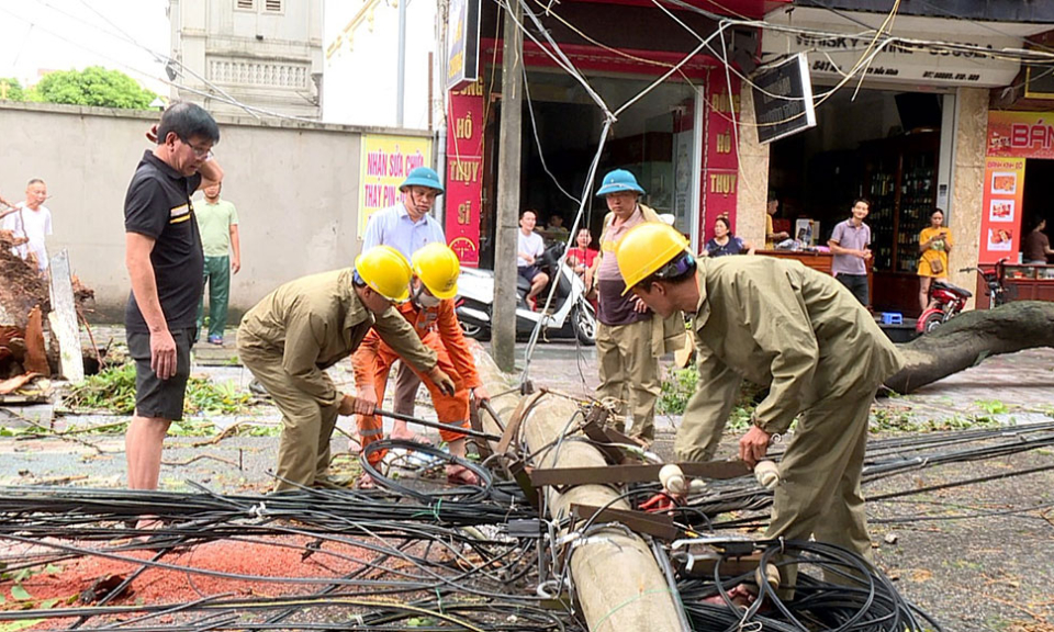 Tập trung khắc phục hậu quả sau cơn bão số 3