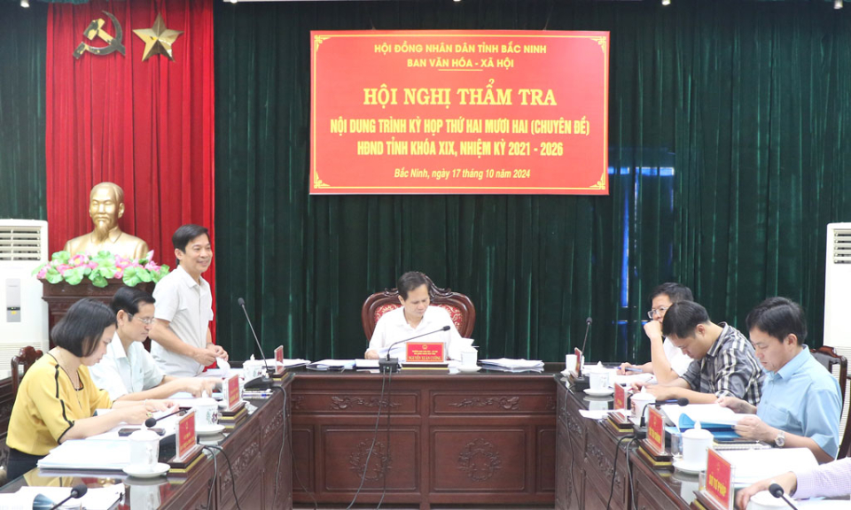 Ban Văn hoá – Xã hội thẩm tra nội dung trình kỳ họp thứ 22 của HĐND tỉnh