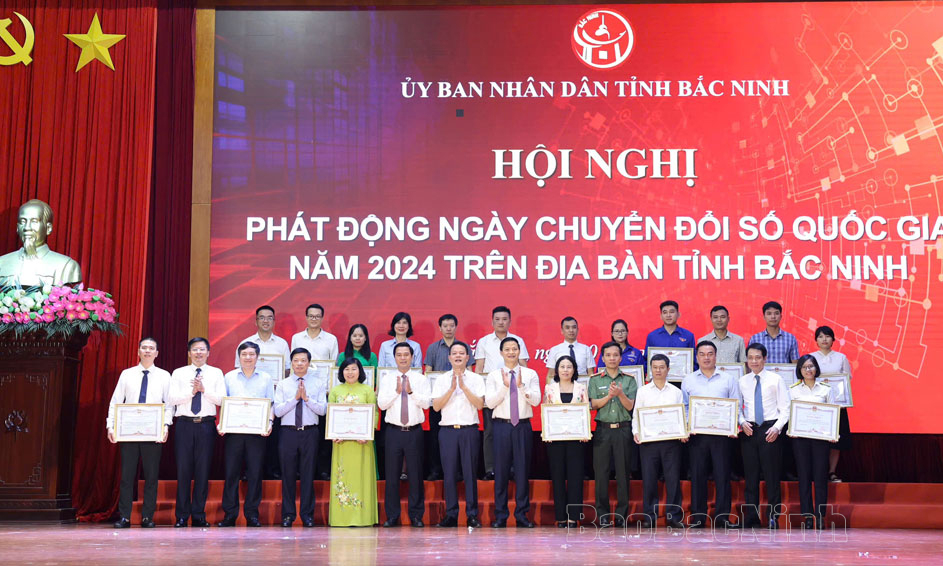 Phát động Ngày Chuyển đổi số Quốc gia năm 2024