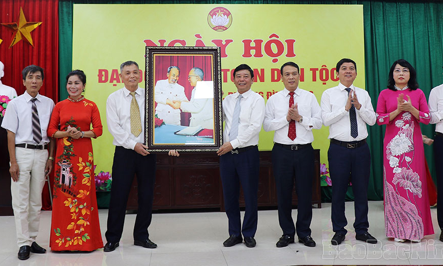 Ngày hội Đại đoàn kết toàn dân tộc tại khu phố Thọ Môn