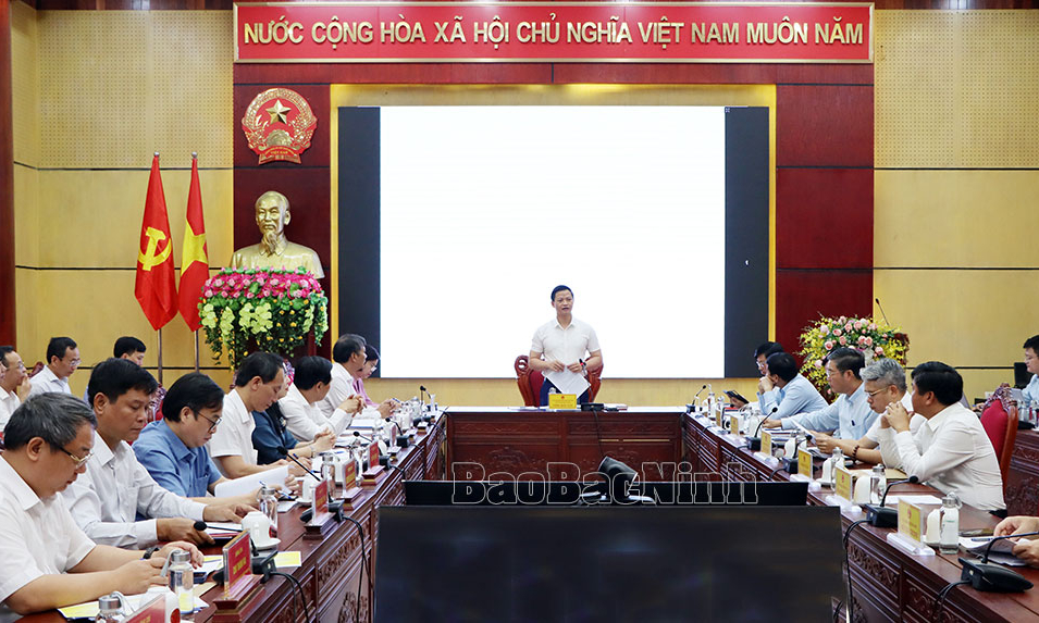 Chủ tịch UBND tỉnh Vương Quốc Tuấn làm việc với thành phố Bắc Ninh về các dự án trọng điểm