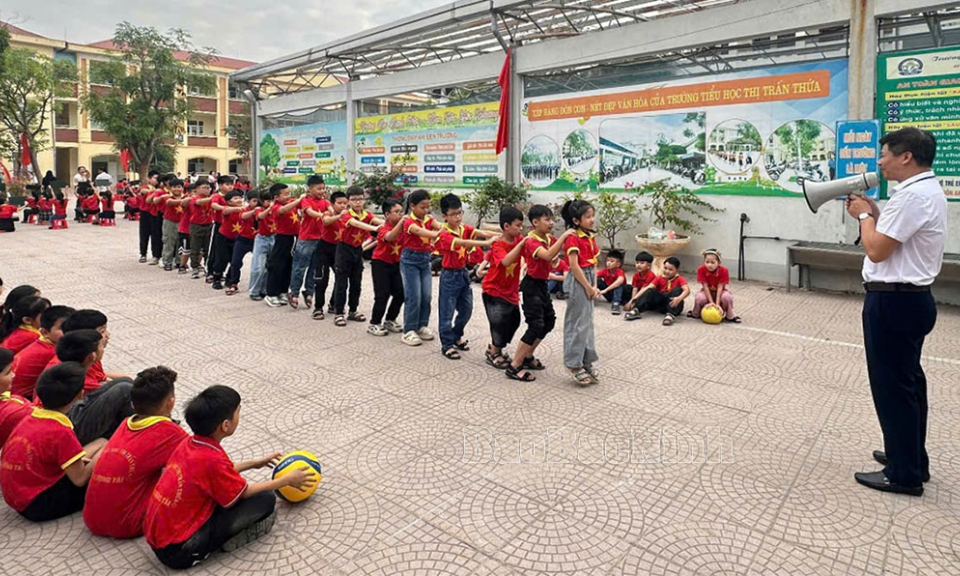 Hội thảo “Nâng cao chất lượng tổ chức các hoạt động ngoài giờ học chính thức trong ngày”