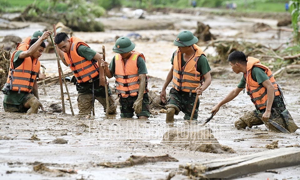 Phòng, chống diễn biến hòa bình: Vạch trần luận điệu xuyên tạc, phủ nhận truyền thống và những cống hiến, hy sinh của Quân đội nhân dân Việt Nam