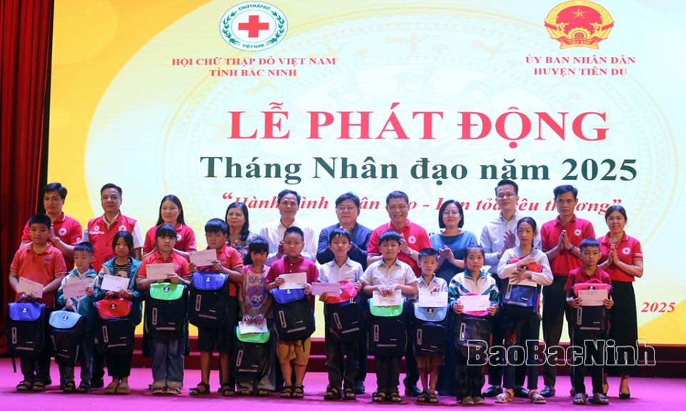 Phát động Tháng Nhân đạo năm 2025 - Lan tỏa yêu thương, xây dựng cộng đồng nhân ái