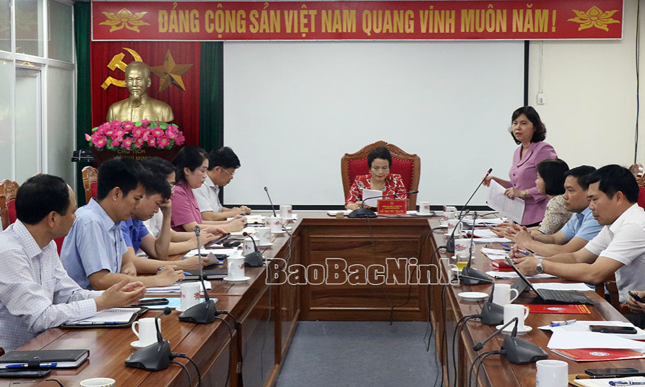 Giám sát tình hình triển khai các đề tài, dự án khoa học và công nghệ