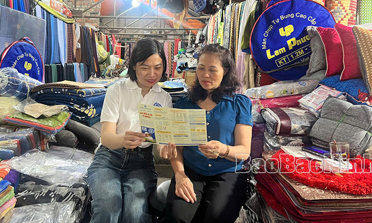Nhiều hoạt động trong Tháng vận động triển khai BHXH tự nguyện