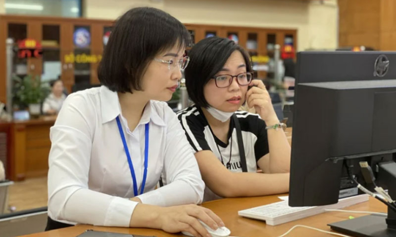 Công chức không nhất thiết đúng giờ đến cơ quan, hết giờ xách cặp về