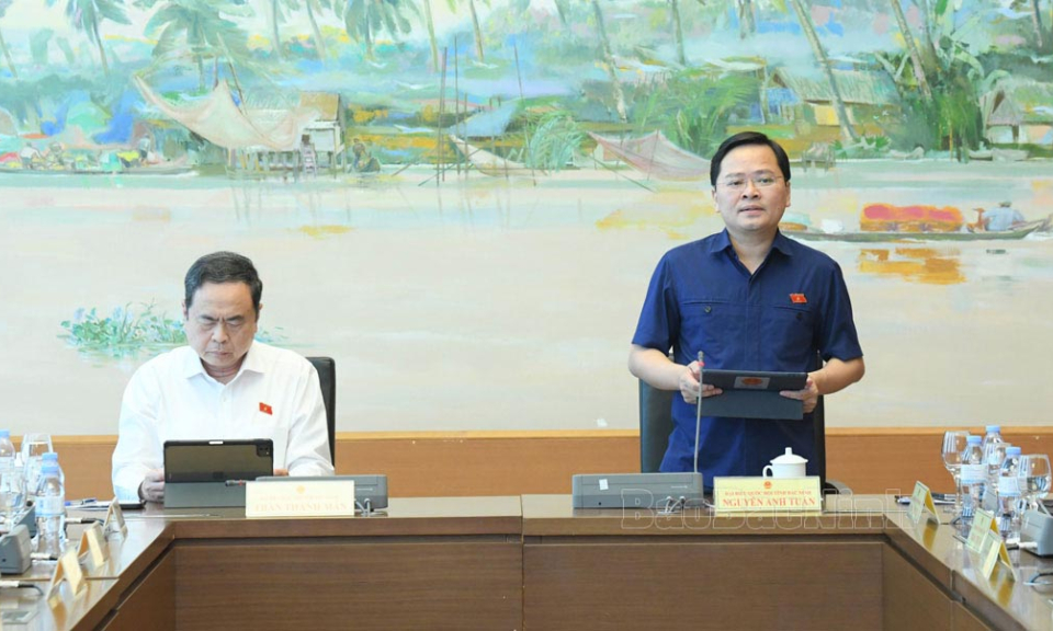 5 lượt Đại biểu Quốc hội tỉnh tham gia đóng góp ý kiến thảo luận tổ