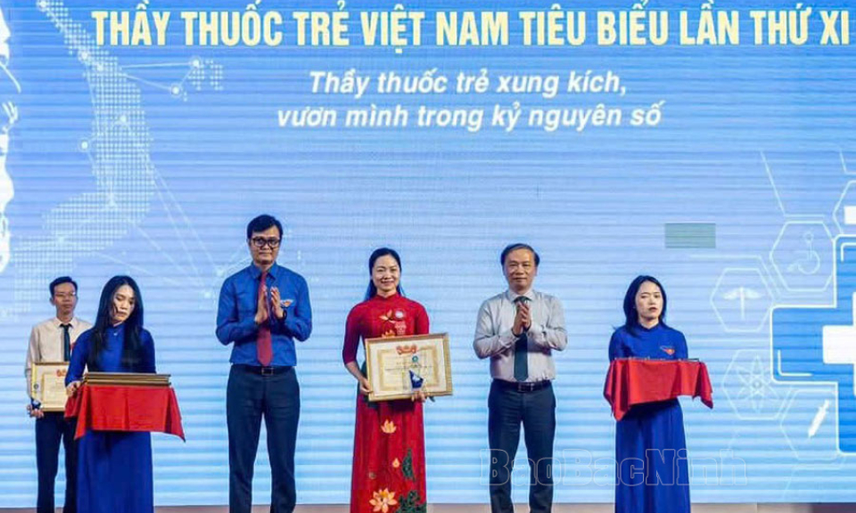 Chủ tịch Hội Thầy thuốc trẻ tỉnh Bắc Ninh được tuyên dương Thầy thuốc trẻ tiêu biểu toàn quốc