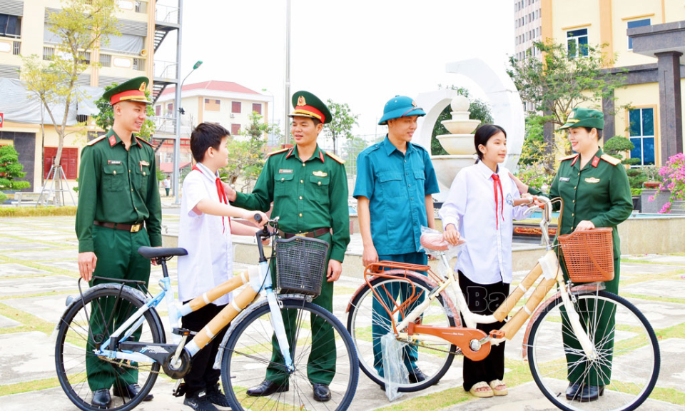 Cống hiến tài năng xứng danh Bộ đội Cụ Hồ
