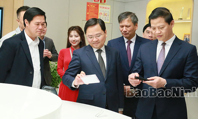 Từ dòng tin đến động lực phát triển