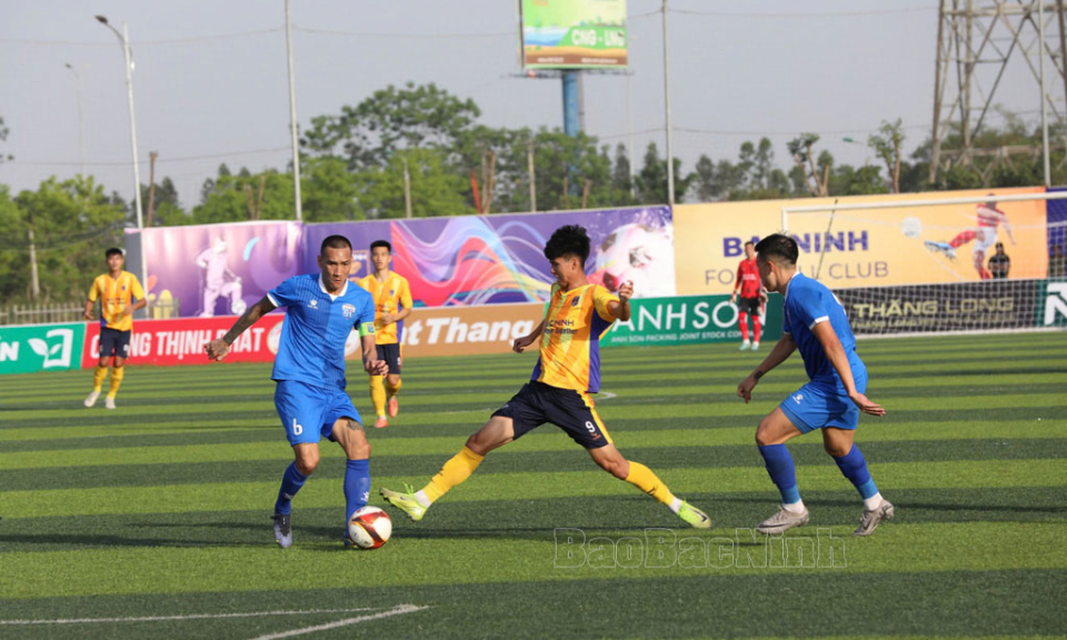 Làm sao để giảm thiểu nguy cơ chấn thương khi chơi đá bóng