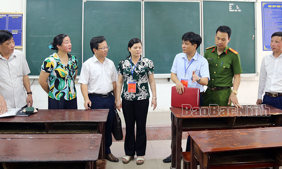 Kiểm tra công tác chuẩn bị thi tuyển sinh vào THPT công lập