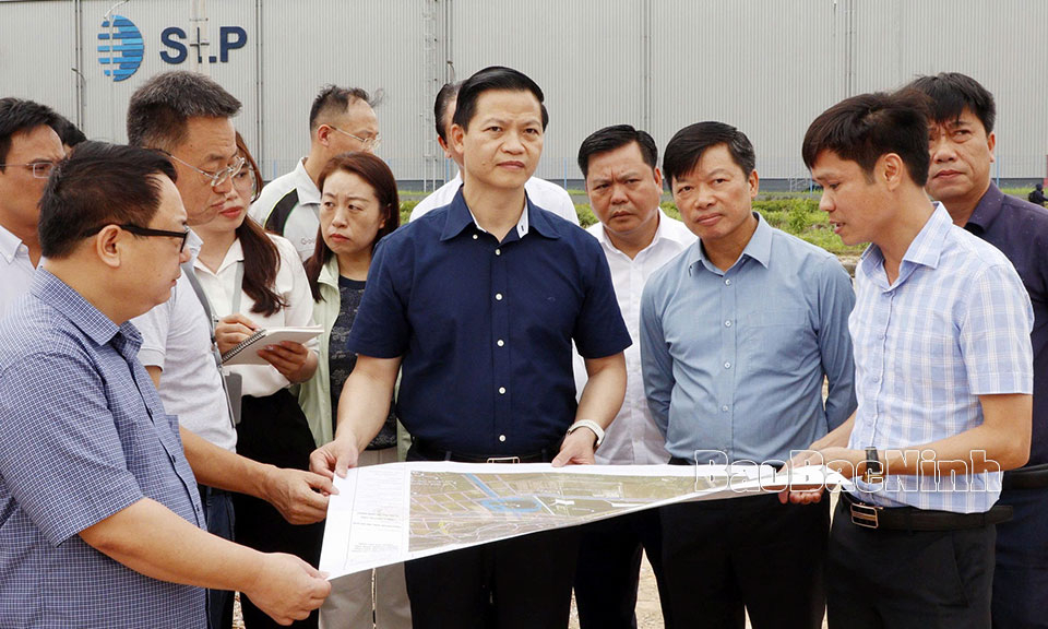Chủ tịch UBND tỉnh: Quyết tâm hoàn thành dự án các tuyến đường đấu nối khu công nghiệp phường Nam Sơn, thành phố Bắc Ninh trước ngày 30-6-2025