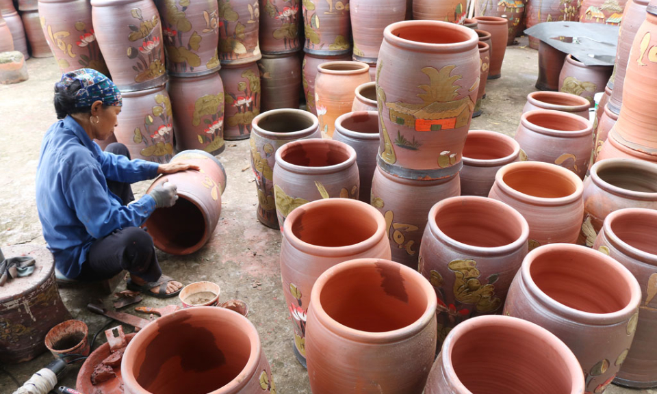 Sắc gốm miền Kinh Bắc