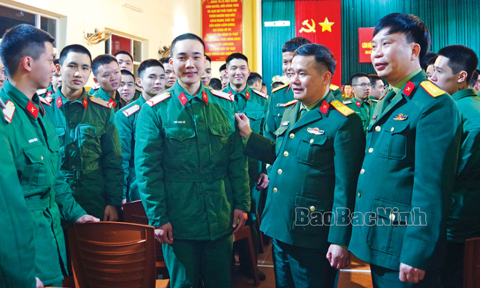 Công tác tư tưởng trong quản lý bộ đội
