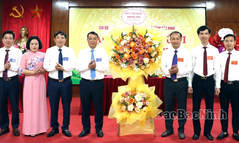 Đại hội Chi bộ Ngân hàng Chính sách xã hội tỉnh lần thứ VI, nhiệm kỳ 2025 - 2030