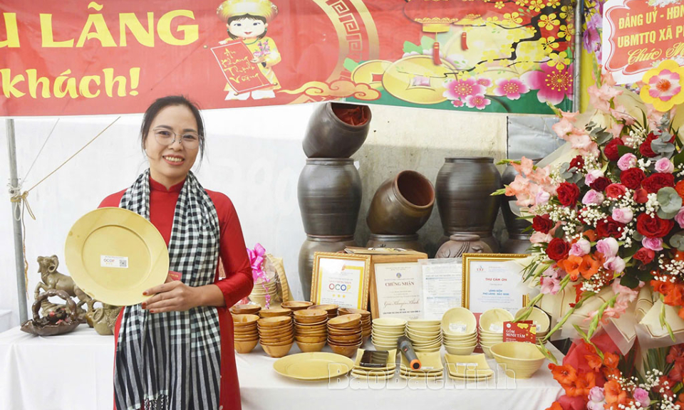 Luật Bảo hiểm y tế (mới) có hiệu lực từ ngày 1/7 sửa đổi, bổ sung một số quy định về thẻ BHYT mang lại nhiều quyền lợi mới cho người tham gia, hướng tới mục tiêu Bảo hiểm y tế toàn dân.