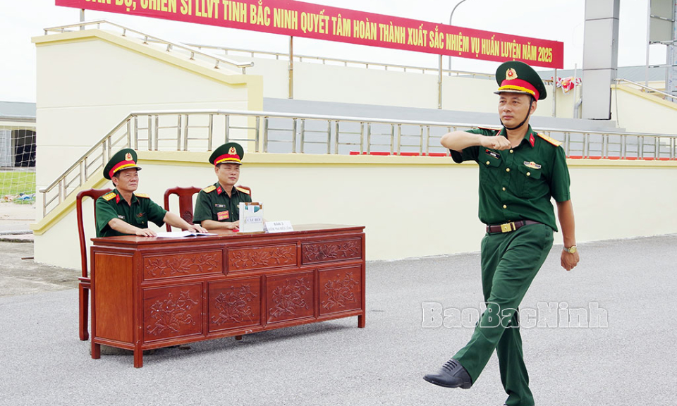Bộ CHQS tỉnh kiểm tra kết thúc huấn luyện 6 tháng đầu năm 2025