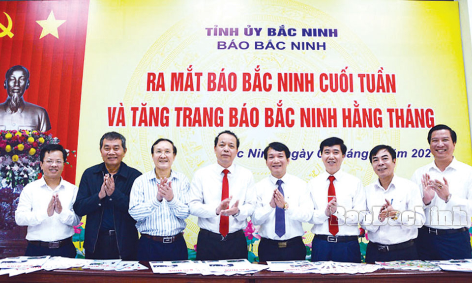 Tự hào báo Đảng quê hương,  tiếp tục gánh vác sứ mệnh trong thời đại mới