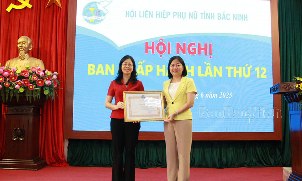 Sơ kết công tác Hội và phong trào phụ nữ 6 tháng đầu năm