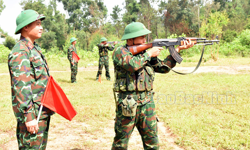 Lãnh đạo toàn diện công tác quân sự, quốc phòng địa phương