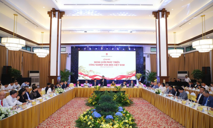 17 's&aacute;ng kiến' ph&aacute;t triển c&ocirc;ng nghiệp văn h&oacute;a Việt Nam