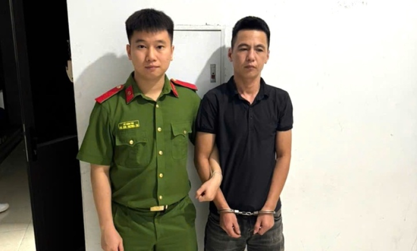 Bắt giữ phụ xe d&ugrave;ng gậy b&oacute;ng ch&agrave;y đ&aacute;nh g&atilde;y tay t&agrave;i xế &ocirc; t&ocirc; kh&aacute;ch