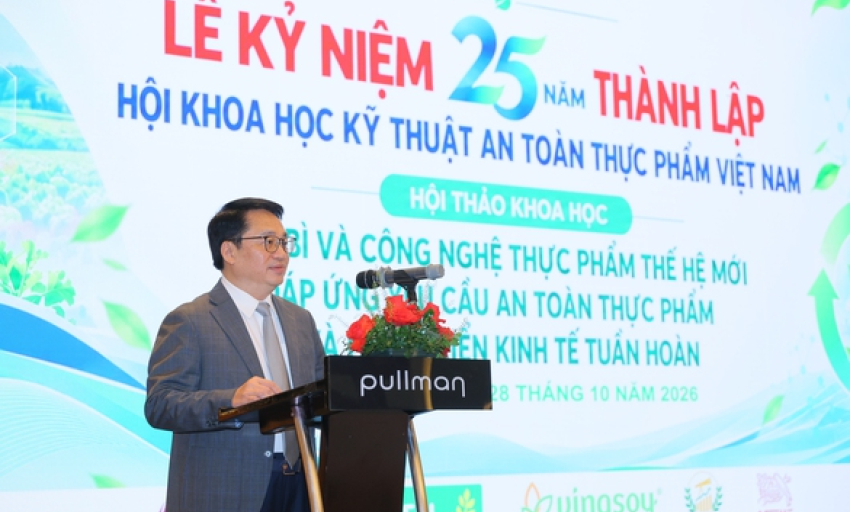 Cảnh b&aacute;o nguy cơ mất an to&agrave;n thực phẩm từ bao b&igrave; k&eacute;m chất lượng