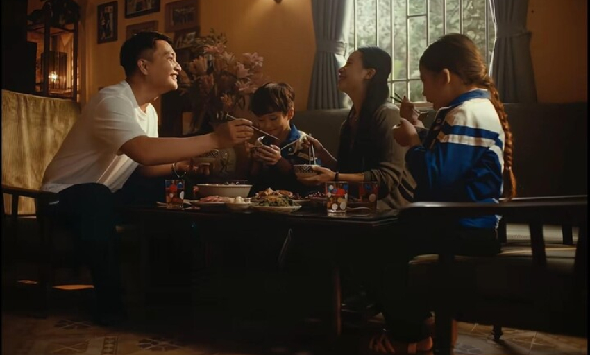 Chiến dịch 'Về ăn cơm' gợi nỗi nhớ nh&agrave; của người trưởng th&agrave;nh