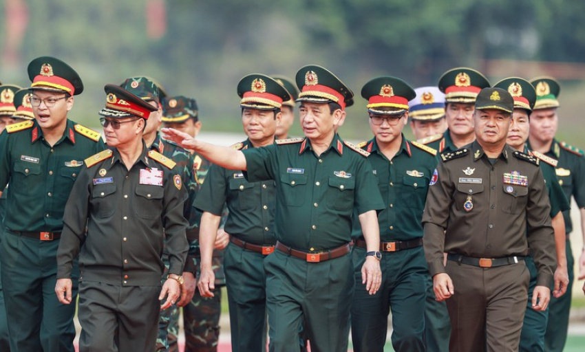 Diễn tập chung về ph&ograve;ng thủ d&acirc;n sự giữa Qu&acirc;n đội ba nước Việt Nam-L&agrave;o-Campuchia năm 2026