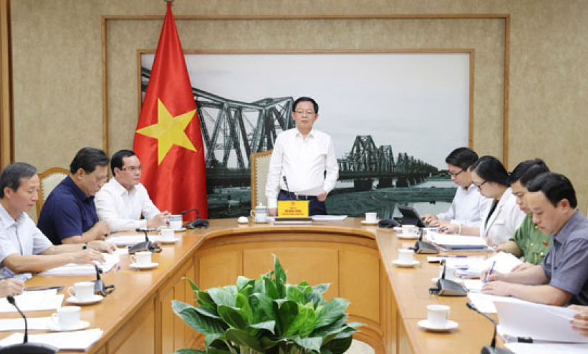 Ho&agrave;n thiện chặt chẽ Nghị định về hướng dẫn thi h&agrave;nh Luật T&iacute;n ngưỡng, t&ocirc;n gi&aacute;o