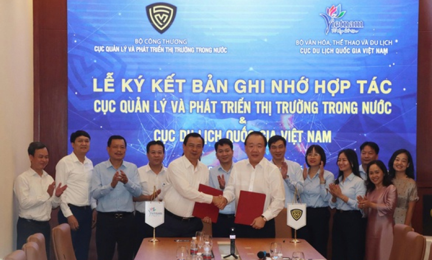 Hợp t&aacute;c ph&aacute;t triển du lịch mua sắm, mở rộng đầu ra cho h&agrave;ng Việt