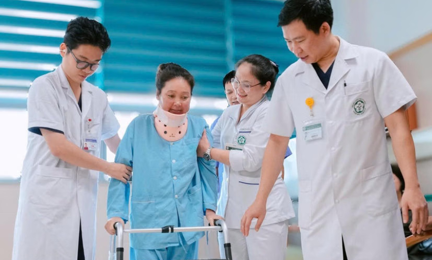 Ph&aacute;t triển du lịch y tế: X&acirc;y dựng niềm tin v&agrave; chất lượng dịch vụ