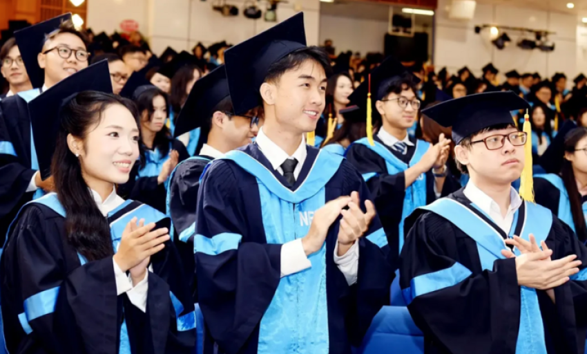 Sinh vi&ecirc;n tốt nghiệp xuất sắc qu&aacute; nhiều: Siết tuyển sinh hay đổi c&aacute;ch đ&aacute;nh gi&aacute;?