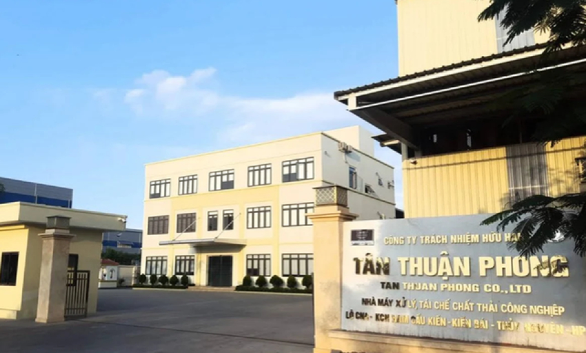 Truy tố 5 bị can trong vụ ch&ocirc;n lấp tr&aacute;i ph&eacute;p hơn 984 tấn chất thải tại Hải Ph&ograve;ng
