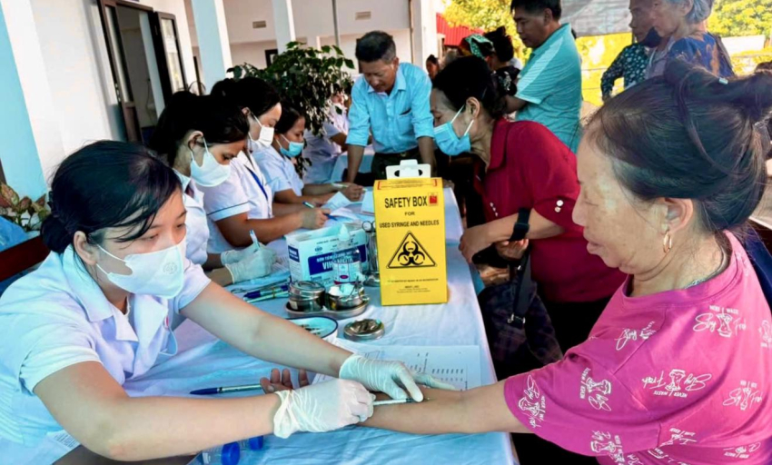 Từ năm 2027, x&atilde; c&oacute; dưới 80% d&acirc;n được kh&aacute;m định kỳ hoặc s&agrave;ng lọc miễn ph&iacute; sẽ kh&ocirc;ng đạt ti&ecirc;u ch&iacute; y tế