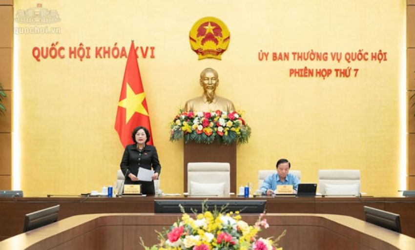 Ủy ban Thường vụ Quốc hội cho &yacute; kiến về b&aacute;o c&aacute;o kinh tế - x&atilde; hội