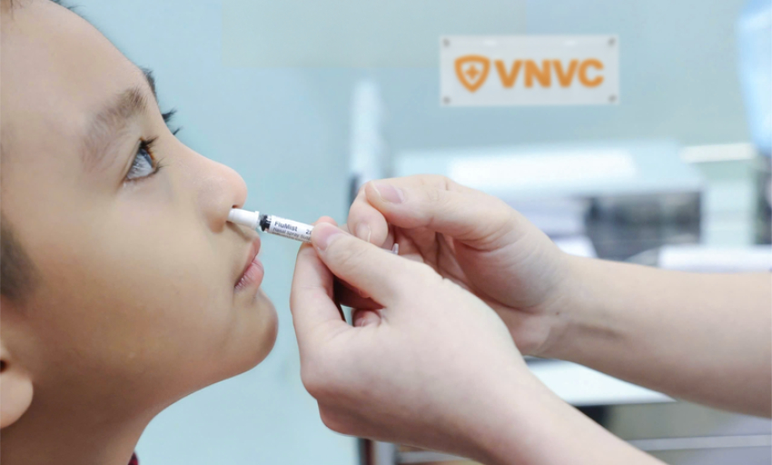 VNVC triển khai sử dụng vaccine c&uacute;m c&ocirc;ng nghệ mới dạng xịt đầu ti&ecirc;n tại Việt Nam