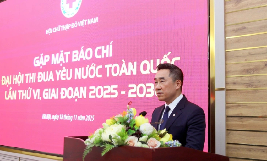 Tôn vinh 270 tấm gương thi đua làm việc thiện