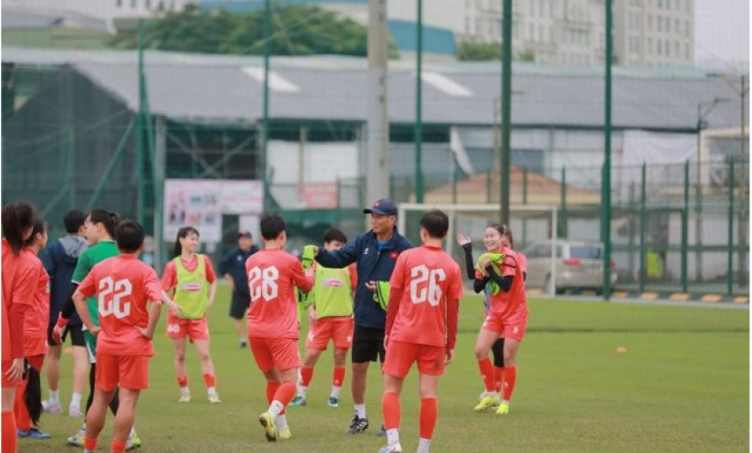 Đội tuyển nữ Việt Nam đấu Trung Quốc đương kim v&ocirc; địch ch&acirc;u &Aacute;: Mở đường đến World Cup