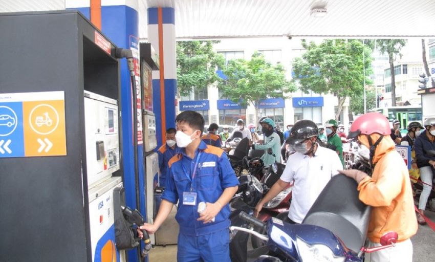 Li&ecirc;n bộ C&ocirc;ng Thương - T&agrave;i ch&iacute;nh th&ocirc;ng b&aacute;o về gi&aacute; xăng dầu