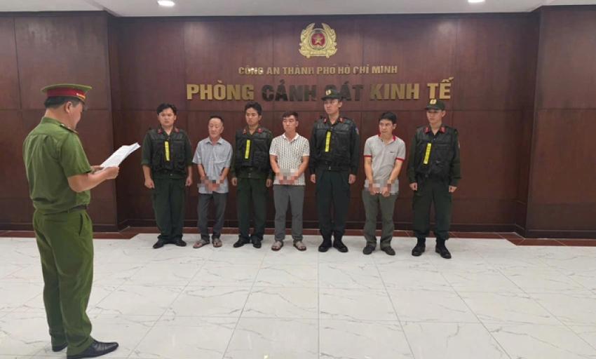 C&ocirc;ng an TP.HCM triệt ph&aacute; đường d&acirc;y thuốc chữa bệnh giả 'đội lốt' thuốc ngoại