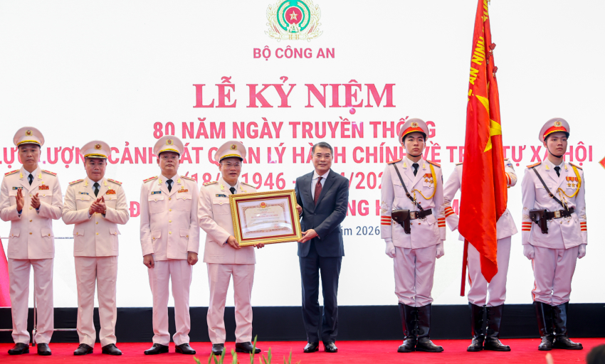 Thủ tướng: Chuyển đổi tư duy quản trị quốc gia hiện đại, lấy hiệu quả phục vụ l&agrave;m thước đo cao nhất