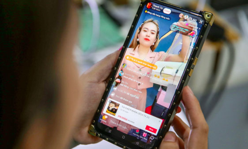 Cảnh b&aacute;o chi&ecirc;u lừa đảo bằng AI mới, người mua h&agrave;ng online cần ch&uacute; &yacute;